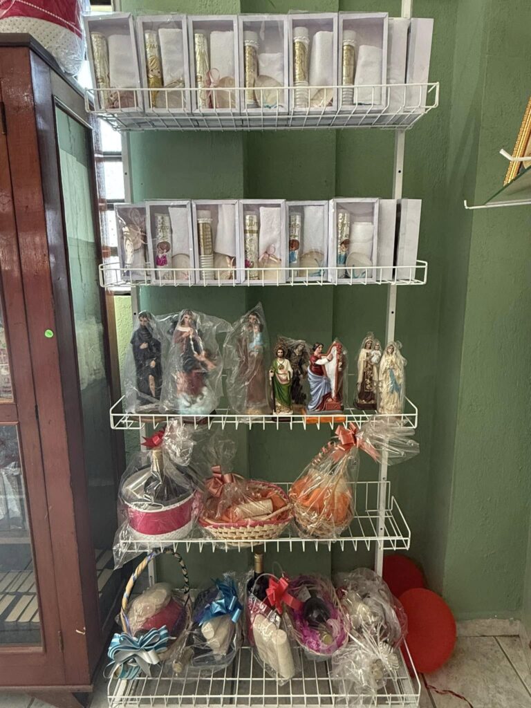 LIBRERIA PARROQUIAL