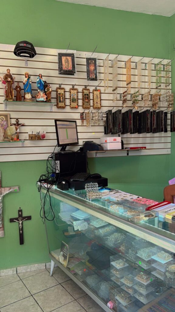 LIBRERIA PARROQUIAL