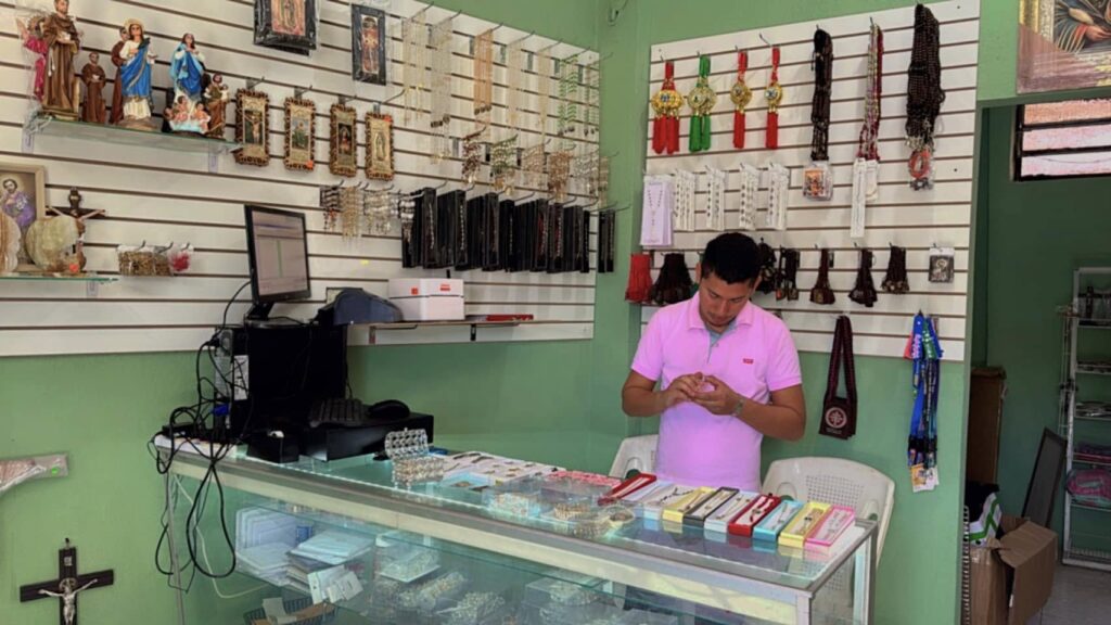 LIBRERIA PARROQUIAL